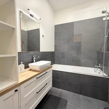 דירה Prestigious Location - 2 Bedrooms - 6 Guests - Centre *