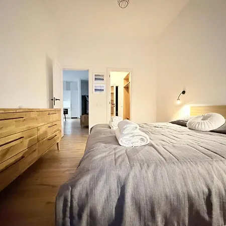 Design With 2 Bathrooms - Blaumana Street *