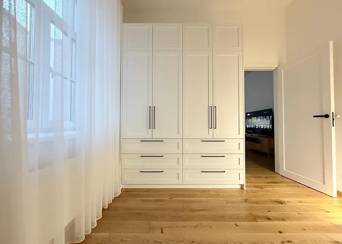 Dzīvoklis Prestigious Location - 2 Bedrooms - 6 Guests - Centre *