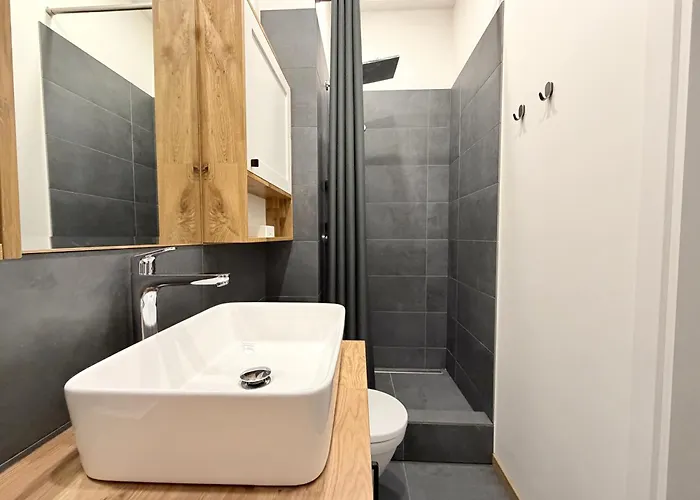 Dzīvoklis Prestigious Location - 2 Bedrooms - 6 Guests - Centre *